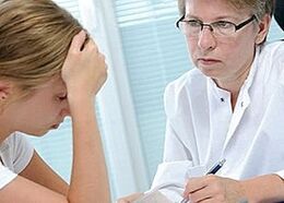 konzultace s odborníkem na bolesti pod levou lopatkou